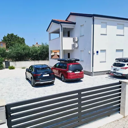 Daire Fabian - New In Funtana, Istria Funtana